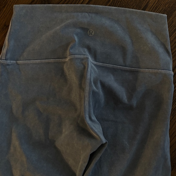 Lululemon leggings (Blue/Grey Dye) - Picture 3 of 5